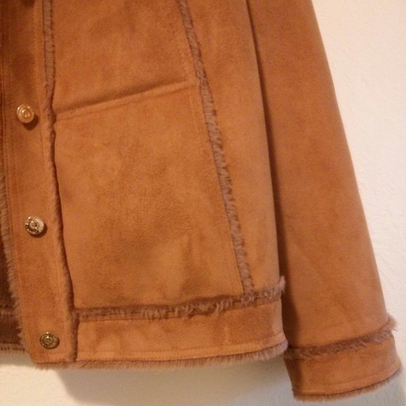 NWOT St. John Sport Faux Shearling Jacket Size L Aviator Bomber Teddy - Picture 3 of 15